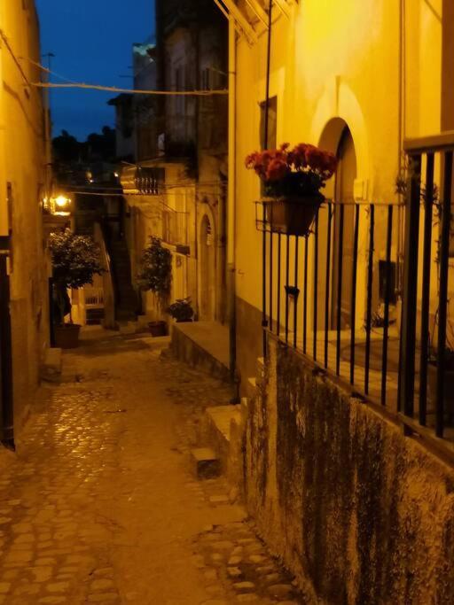 Casina Olympya Villa Scicli Buitenkant foto